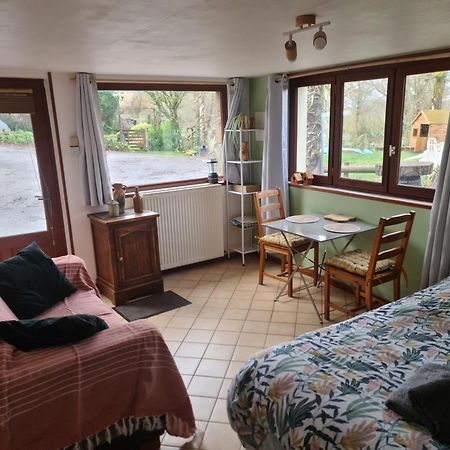 Chambre A La Ferme, Les Vergers Du Muscardin Breel Exterior photo