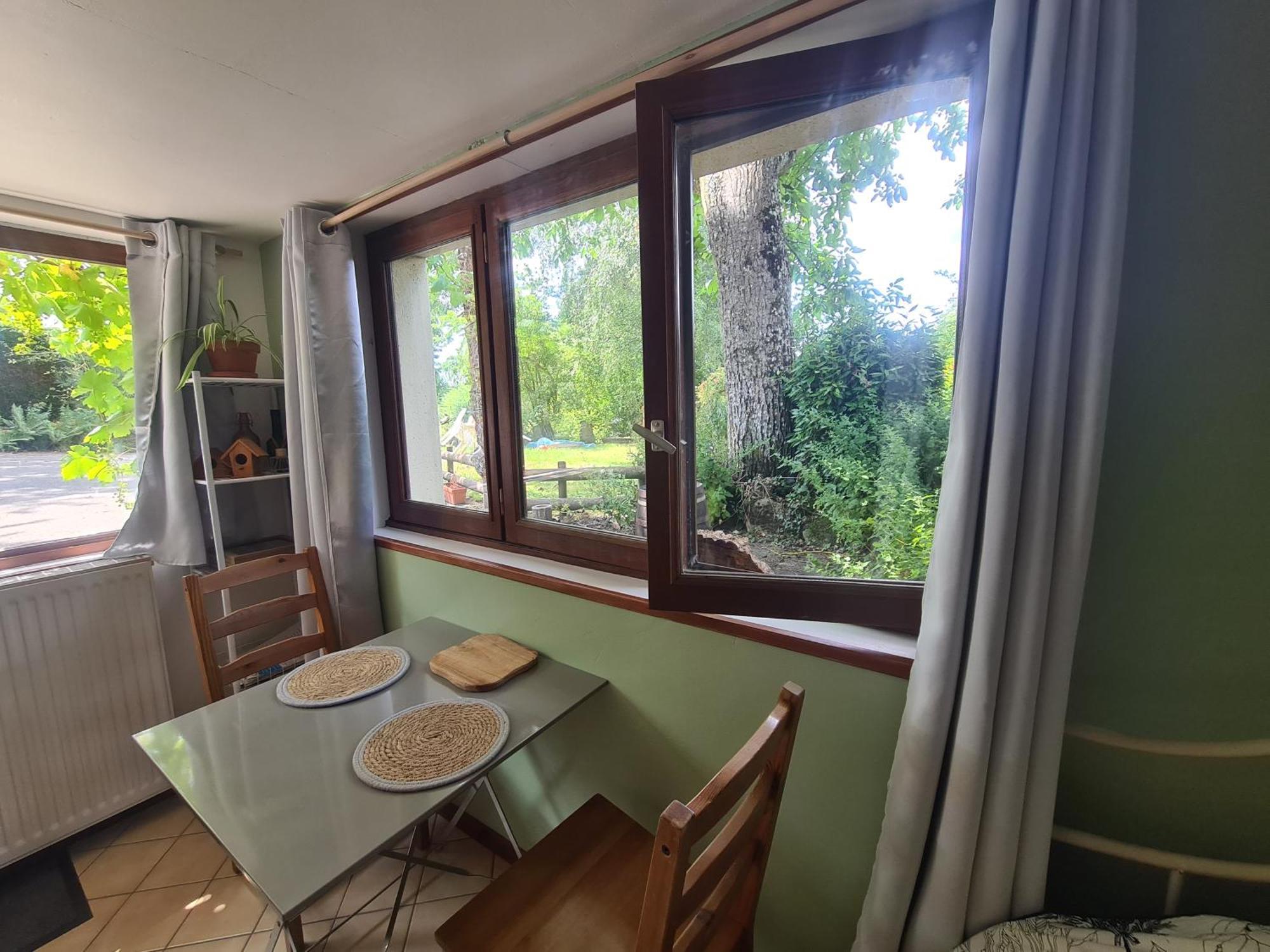 Chambre A La Ferme, Les Vergers Du Muscardin Breel Exterior photo